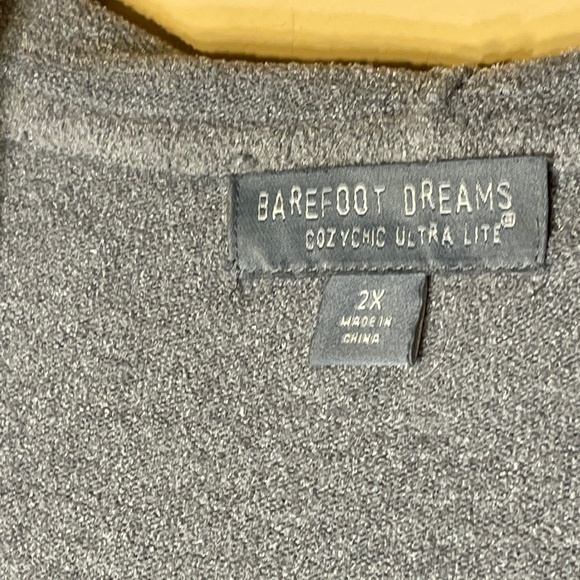 Barefoot Dreams Gray Open Cardigan - Picture 5 of 8